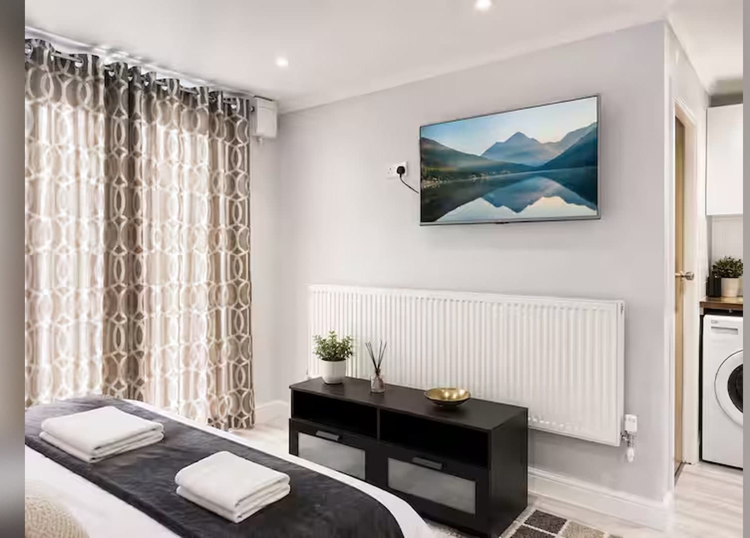 50-inch smart TV and lounge area